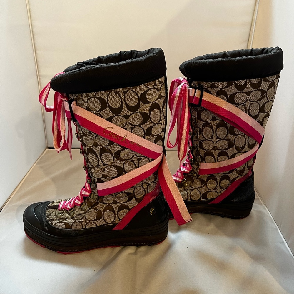 Coach Marian Winter Boots Rare Brown/Pink Used 
Size 9